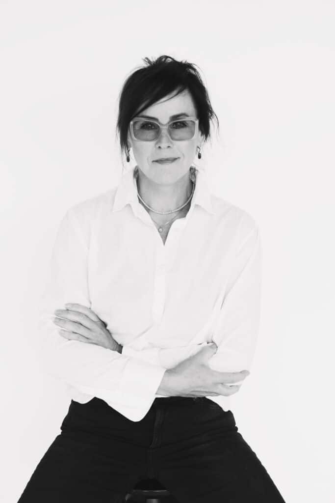 hrund_80-683x1024 (2)